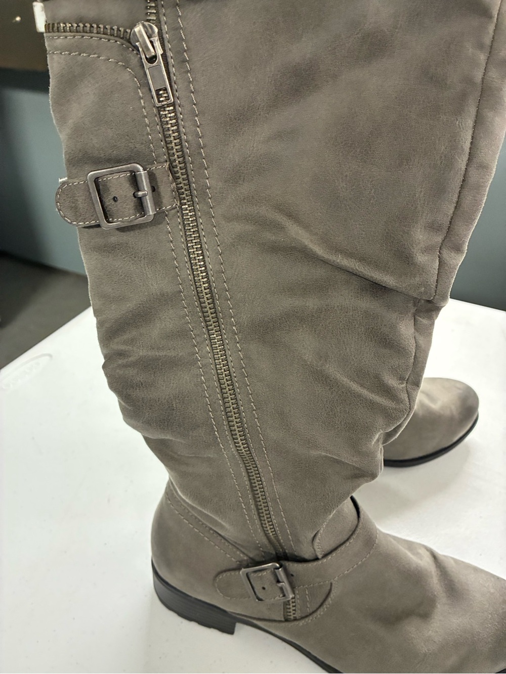 White Mountain Knee-high Buckle & Zipper Boots